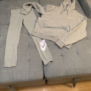 Nike hoodie /leggings set